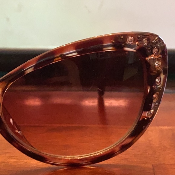 Steve Madden Glassess - Picture 4 of 6